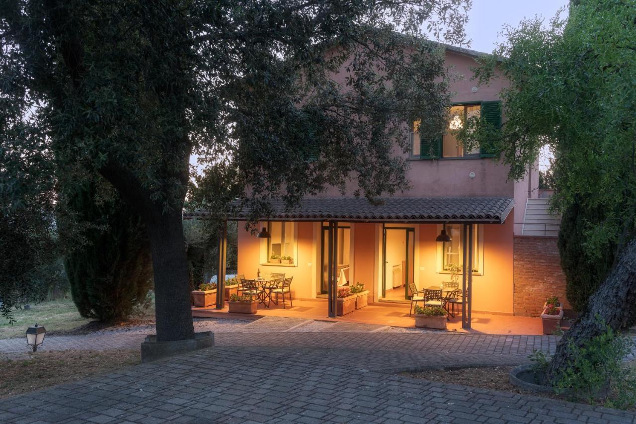 Poste Del Chiugi Villa Petrignano Del Lago Exteriör bild