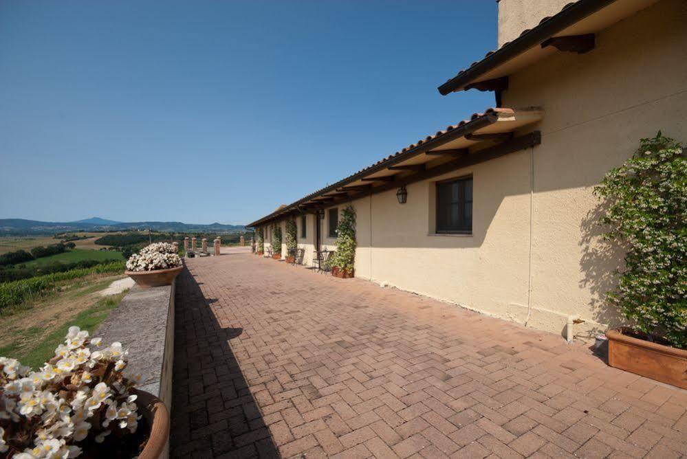 Poste Del Chiugi Villa Petrignano Del Lago Exteriör bild